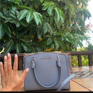 Small/medium Michael Kors blue bag, silver zipper